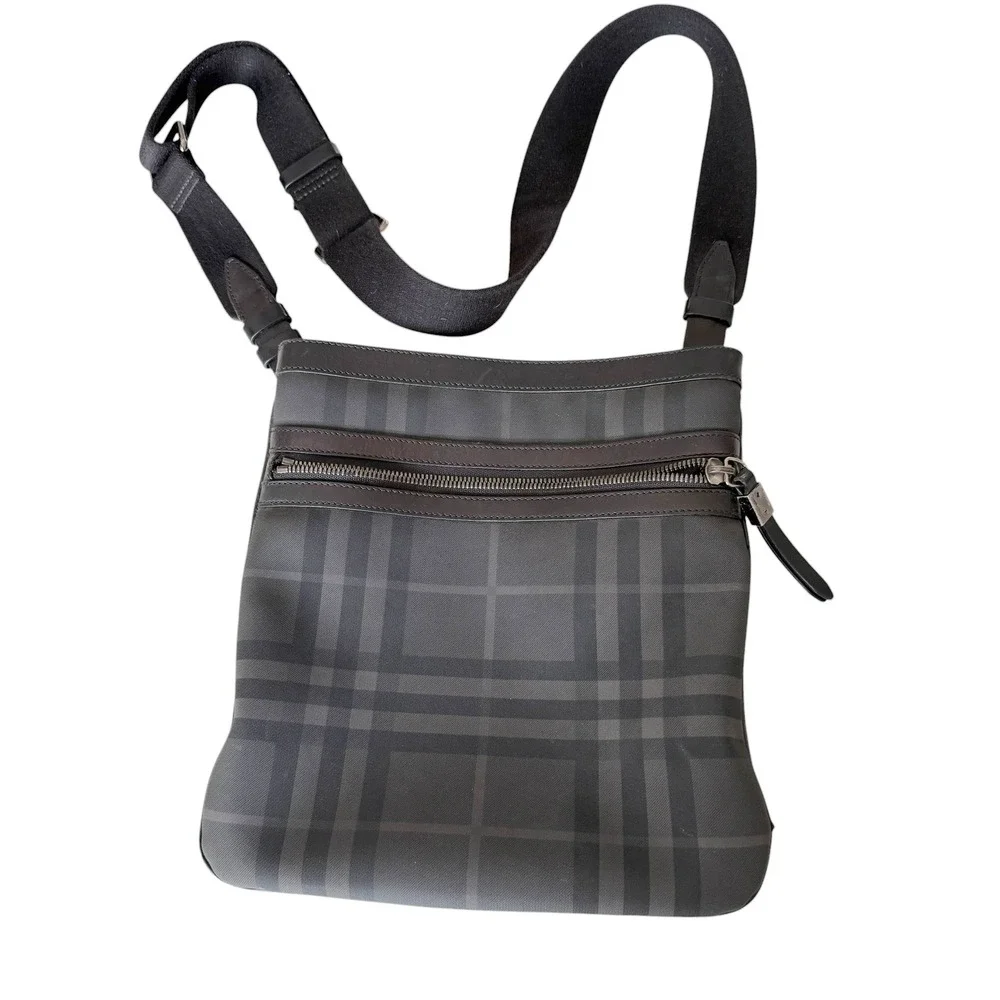 Burberry London Vintage Smoked Check Messenger Bag Charcoal Grey Black Crossbody